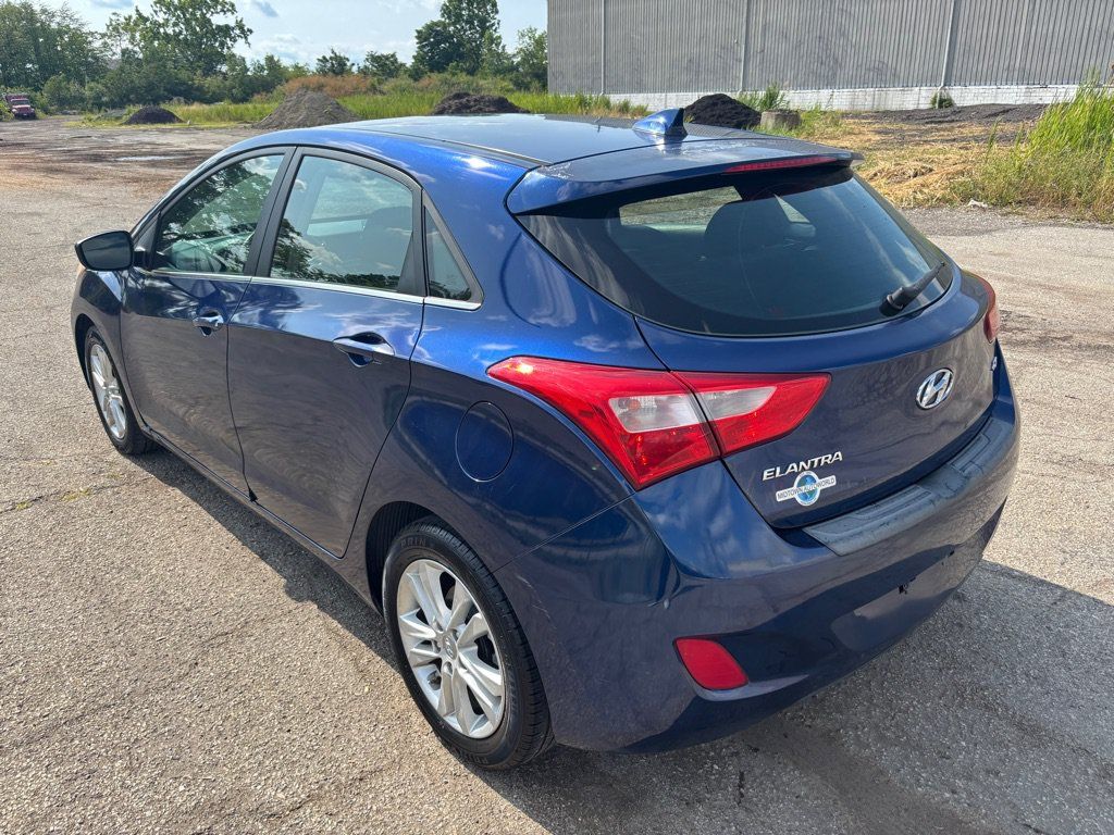 Used 2013 Hyundai Elantra GT FWD image 5