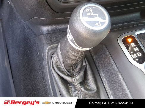 Used 2021 Jeep Gladiator Sport AWD/4WD image 26