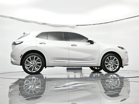 Certified 2024 Buick Envision Avenir image 48