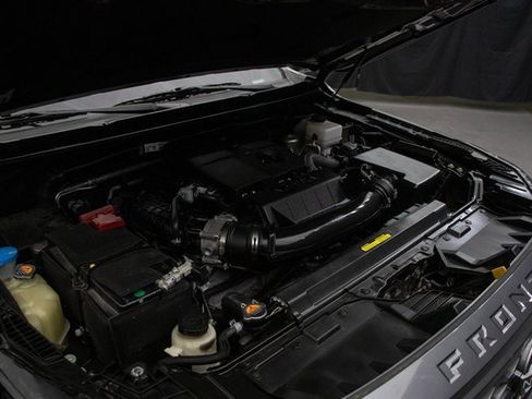 Used 2024 Nissan Frontier SV w/ SV Convenience Package image 27