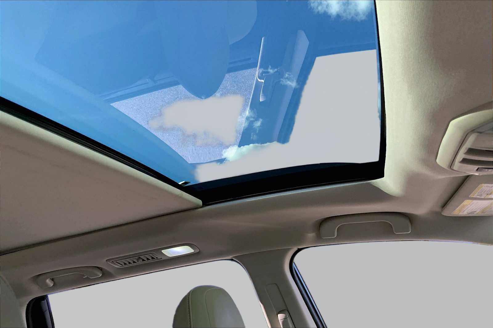Used 2019 Subaru Ascent Limited AWD/4WD image 14