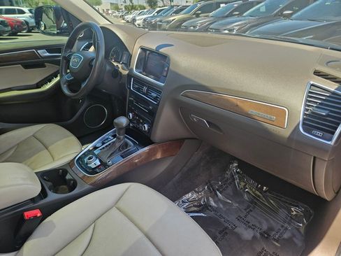 Used 2016 Audi Q5 2.0T Premium Plus w/ Technology Package AWD/4WD image 23