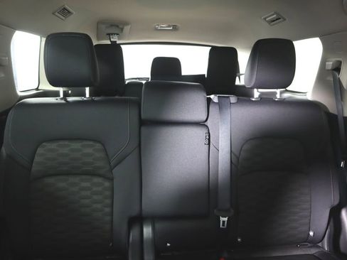 New 2026 Nissan Pathfinder SV AWD/4WD image 34