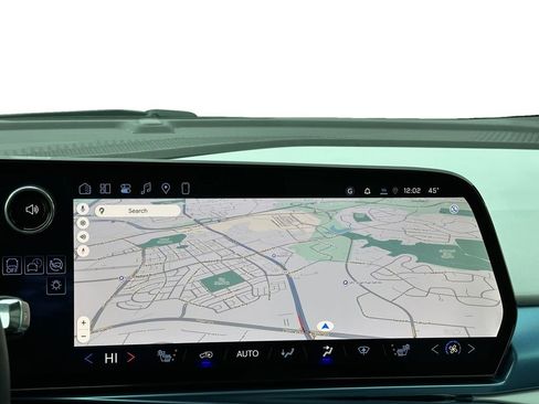 New 2026 Chevrolet Equinox EV LT FWD image 15
