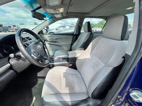 Used 2015 Toyota Camry XSE w/ Moonroof Package FWD image 7