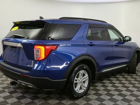 Used 2022 Ford Explorer XLT w/ Equipment Group 202A image 13