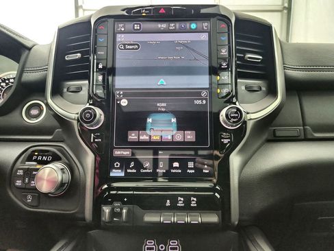 New 2026 RAM 1500 Laramie AWD/4WD image 23