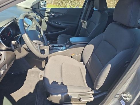 Used 2023 Chevrolet Malibu LS image 19