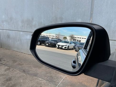 Used 2014 Toyota 4Runner SR5 image 19