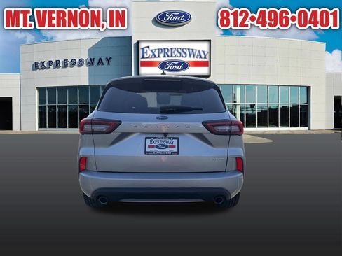 Used 2024 Ford Escape ST-Line AWD/4WD image 8