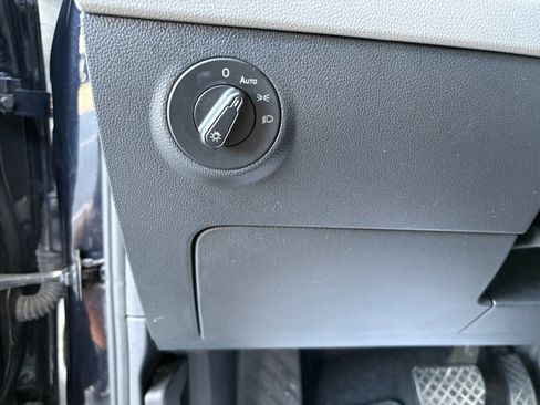 Certified 2024 Volkswagen Taos S image 22