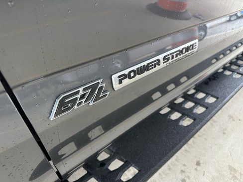 Certified 2021 Ford F250 Lariat w/ Tremor Off-Road Package image 4