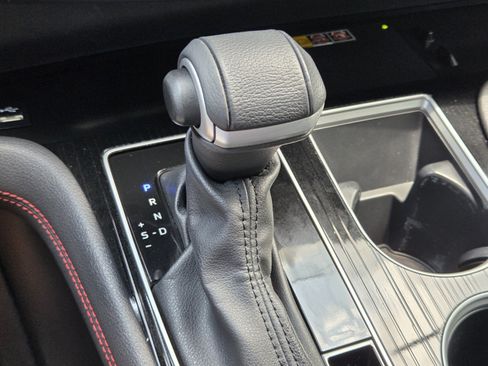 Certified 2025 Toyota Sienna XSE FWD image 17