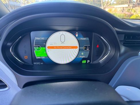 Used 2017 Chevrolet Bolt Premier w/ Driver Confidence II Package image 14