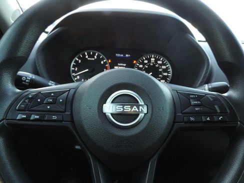 Used 2024 Nissan Sentra S FWD image 24