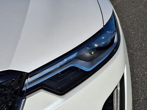 Used 2020 Cadillac XT6 Sport image 9