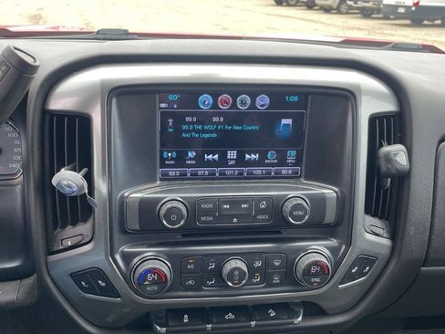 Used 2018 Chevrolet Silverado 1500 LT w/ All Star Edition AWD/4WD image 11