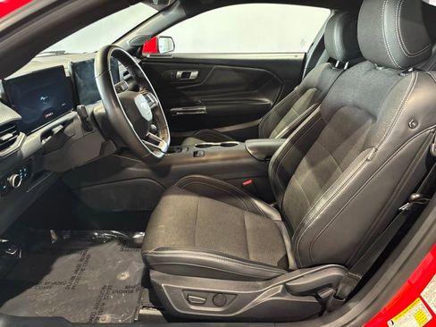 Used 2024 Ford Mustang Coupe RWD image 10
