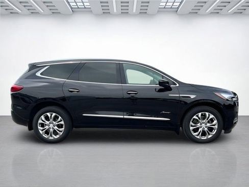 Used 2021 Buick Enclave Avenir w/ Avenir Technology Package image 3
