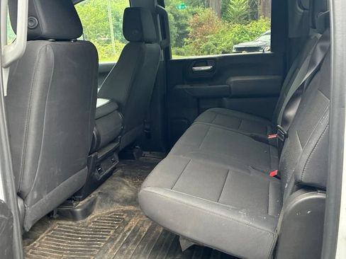 Used 2025 Chevrolet Silverado 2500 W/T w/ WT/CX Safety Package AWD/4WD image 10