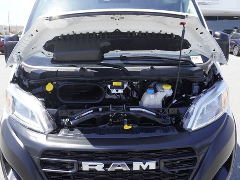Used 2025 RAM ProMaster 2500 w/ Convenience Group FWD image 32