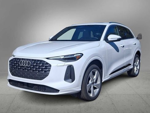 New 2025 Audi Q5 Premium Plus image 1