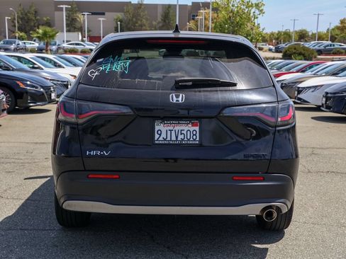 Used 2024 Honda HR-V Sport image 5