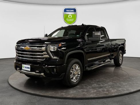 Used 2024 Chevrolet Silverado 3500 High Country w/ High Country Premium Package AWD/4WD image 1