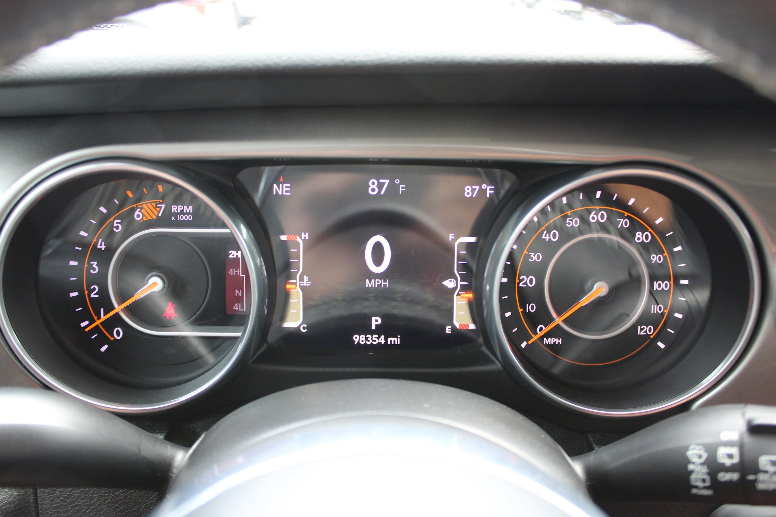 Used 2018 Jeep Wrangler Unlimited Sahara AWD/4WD image 19