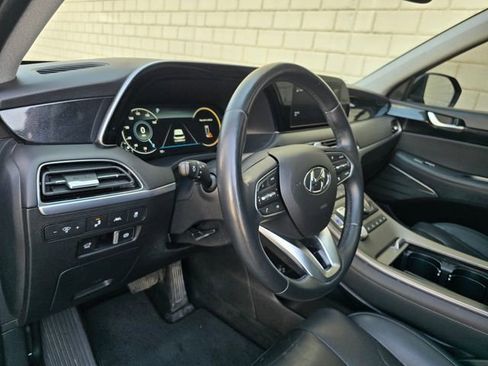 Used 2022 Hyundai Palisade Limited w/ Cargo Package FWD image 25