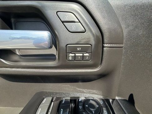 Used 2020 Chevrolet Silverado 2500 LTZ w/ LTZ Premium Package AWD/4WD image 16
