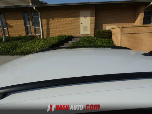 Used 2017 Volkswagen Tiguan S FWD image 18