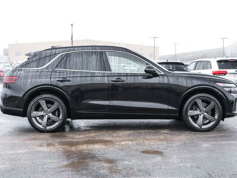 Used 2023 Genesis GV70 2.5T Sport Prestige w/ Sport Prestige Package image 15