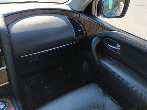 Used 2022 Nissan Armada SL image 17