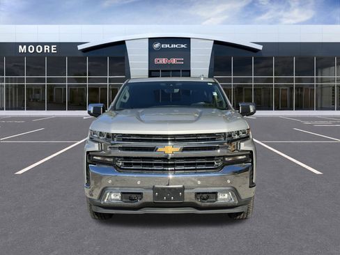 Used 2021 Chevrolet Silverado 1500 LTZ w/ LTZ Premium Package image 3