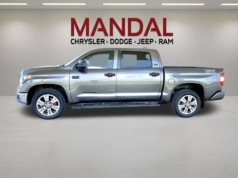 Used 2021 Toyota Tundra SR5 RWD image 10