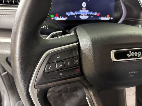 Used 2022 Jeep Grand Cherokee Limited w/ Trailer Tow Prep Group (B) image 19