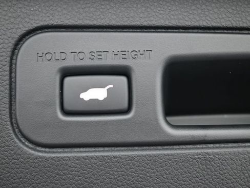 New 2026 Honda Pilot Touring image 16