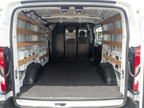 Used 2024 Ford Transit 250 Low Roof w/ Exterior Upgrade Package RWD image 13