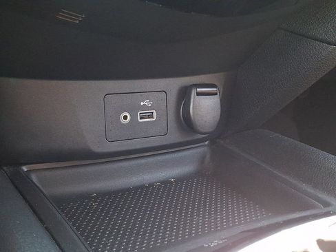 Used 2020 Nissan Rogue SV AWD/4WD image 23
