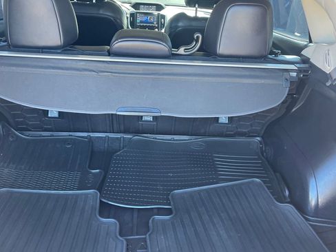 Used 2018 Subaru Impreza 2.0i Limited image 23