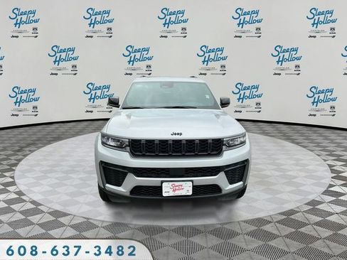 New 2026 Jeep Grand Cherokee L 4WD image 2