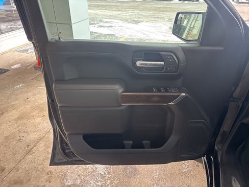 Used 2019 GMC Sierra 1500 SLT image 6