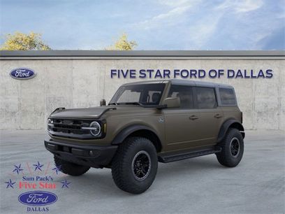 New 2025 Ford Bronco Outer Banks w/ Sasquatch Package