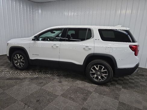 Used 2023 GMC Acadia SLE AWD/4WD image 4