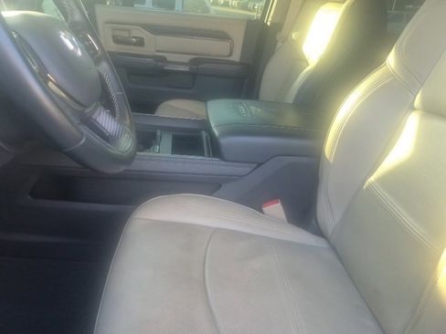 Used 2023 RAM 2500 Limited image 10
