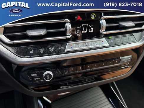 Used 2023 BMW X3 sDrive30i w/ Premium Package RWD image 30