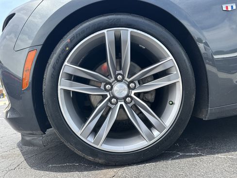 Used 2017 Chevrolet Camaro LT RWD image 12
