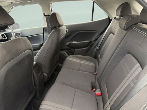 Used 2023 Hyundai Venue SEL w/ Cargo Package FWD image 50