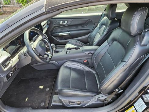 Used 2025 Ford Mustang Premium RWD image 6